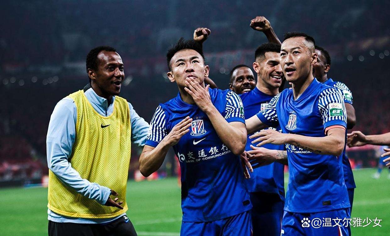 包含年终总决赛抢七大战对决在即！广东男篮演练定位球，上海申花密集防守应对的词条